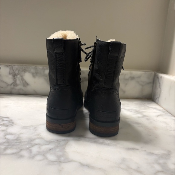 Women's Black Sorel Emelie Shearling Winter Lace-Up Boots - Picture 6 of 8